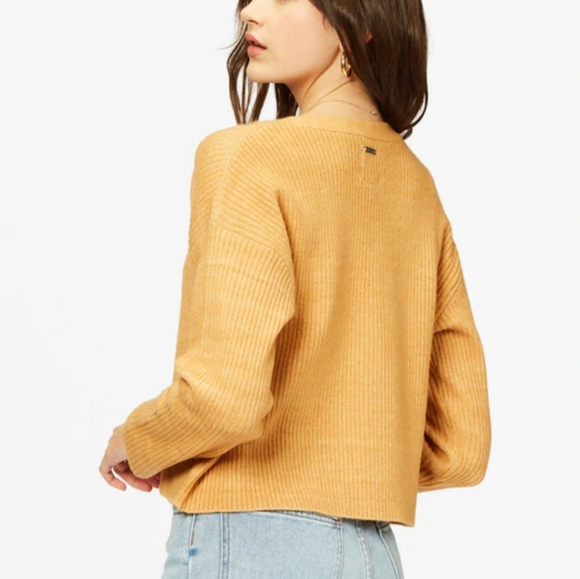 NWT BILLABONG - Match Set Twin Tank Top Cami Sweater & Button Cardigan Gold - Picture 6 of 12